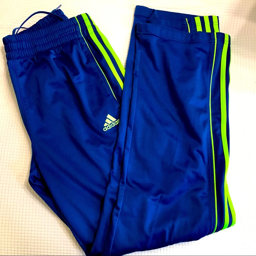 Adidas Track pants youth XL (16-18)